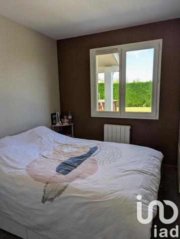 House for sale 7 rooms 107 m² Saint-Seurin-sur-l'Isle