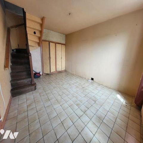 Maison d'habitation à vendre dans le centre de Châteauneuf du Faou, Finistère 29
