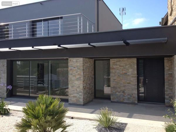 Maison à vendre à Dinan dans les Côtes-d'Armor (22100), ref : 028-1341