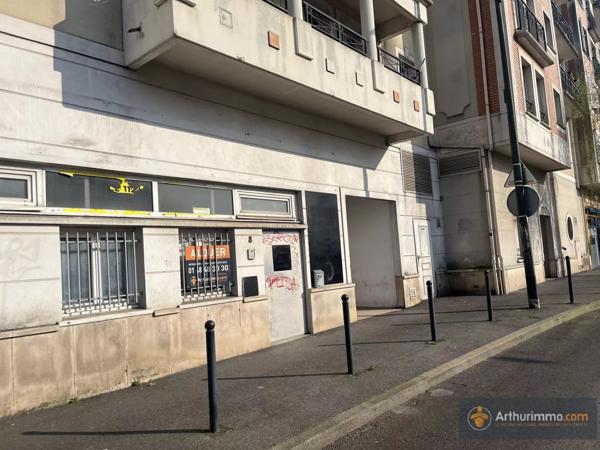 Location Local commercial 112 m2 à Les Pavillons-sous-Bois