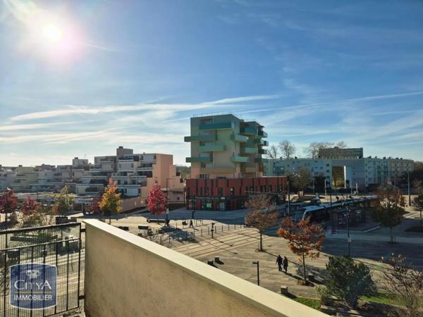 Appartement à louer 4 pièces 75m²