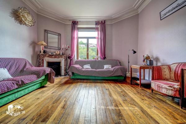 ENSEMBLE IMMOBILIER DE CARACTÈRE À LONGWY-HAUT – QUARTIER VIEUX-CHÂTEAU / PULVENTEUX 150m²