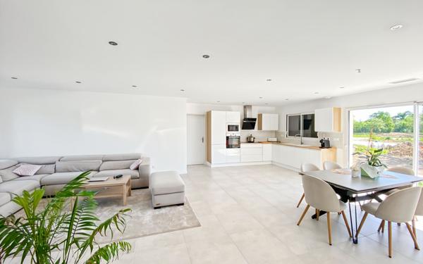 Maison à vendre    4 pièces •  Montauban