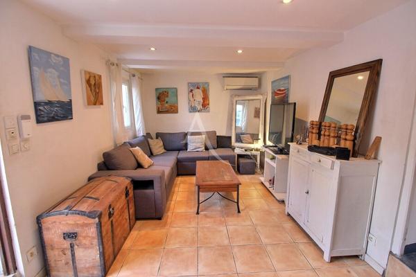 MAISON DE VILLE 85m² AVEC 2 CHAMBRES ET JARDIN