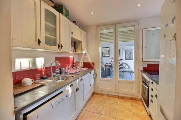 MAISON DE VILLE 85m² AVEC 2 CHAMBRES ET JARDIN