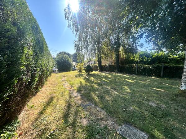 Terrain constructible à Montauban De Bretagne 288 m2 proche de l'axe Rennes Saint Brieuc