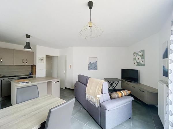 T2 – 43.70 m² – MEUBLE – TERRASSE – GARAGE – 69300 – CALUIRE