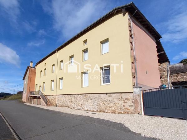 DPE satisfaisant, grande surface habitable et de dépendances