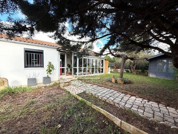 A VENDRE 13530 TRETS MAISON PLAIN PIED T5 DE 110M² SUR 530M² DE JARDIN AVEC PISCINE