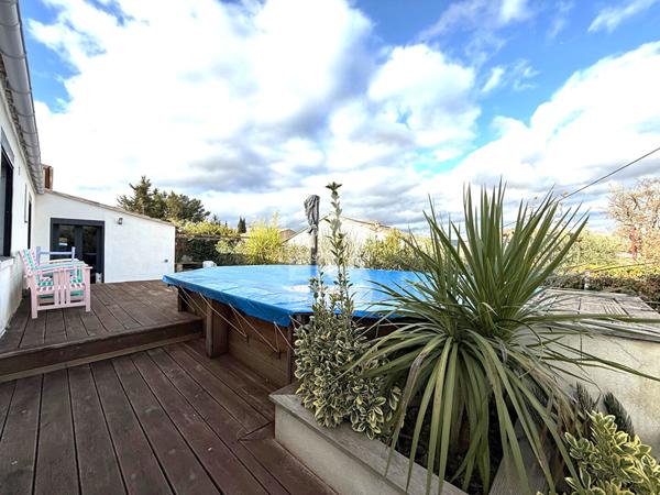 A VENDRE 13530 TRETS MAISON PLAIN PIED T5 DE 110M² SUR 530M² DE JARDIN AVEC PISCINE