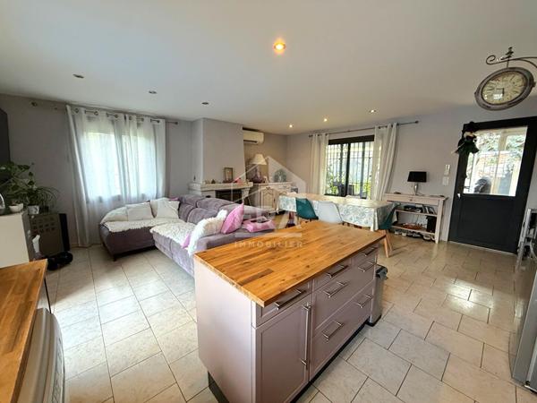 A VENDRE 13530 TRETS MAISON PLAIN PIED T5 DE 110M² SUR 530M² DE JARDIN AVEC PISCINE