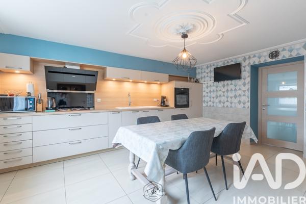 Maison à vendre 6 pièces 138 m² Haucourt-Moulaine