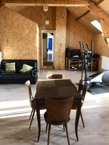 Maison en pierre de 230 m²