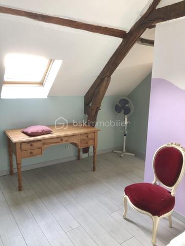 Maison en pierre de 230 m²