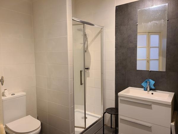 Appartement de type T1, rénové, d'une superficie de 31 m2 habitable