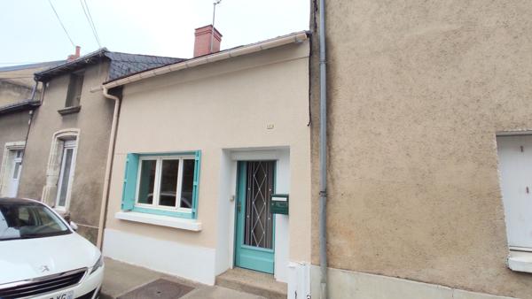 Maison 1 pièce à vendre Châtellerault - 86100 / Réf: 11684