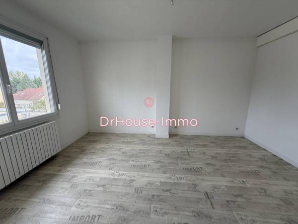 Immeuble à vendre 9 pièces de 255 m²