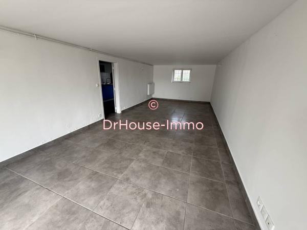 Immeuble à vendre 9 pièces de 255 m²