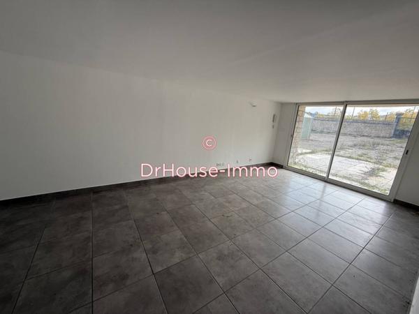 Immeuble à vendre 9 pièces de 255 m²