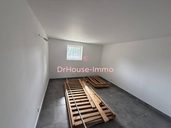 Immeuble à vendre 9 pièces de 255 m²