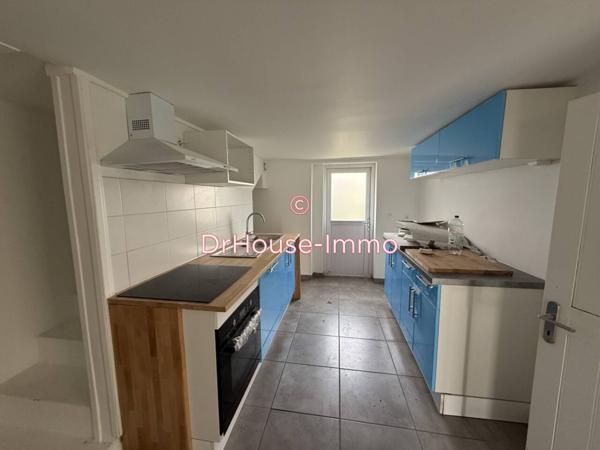 Immeuble à vendre 9 pièces de 255 m²