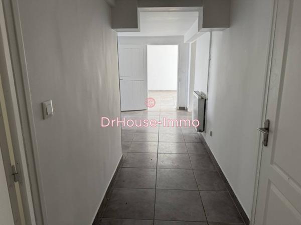 Immeuble à vendre 9 pièces de 255 m²