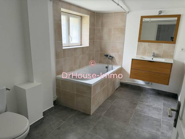 Immeuble à vendre 9 pièces de 255 m²