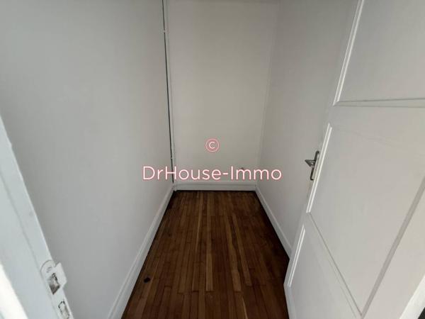 Immeuble à vendre 9 pièces de 255 m²