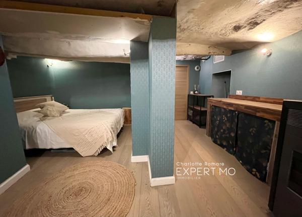 Rians (83560) MAISON DE VILLAGE AVEC BALCON ET VUE