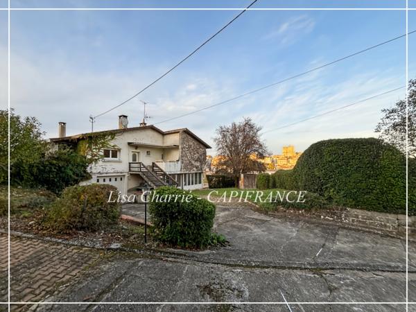 Maison 7 pièces de 164 m2 habitables sur 2407 m2 de terrain à AUCH : vivre à Auch comme à la campagne, avec la cathédrale en toile de fond