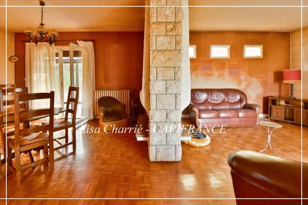 Maison 7 pièces de 164 m2 habitables sur 2407 m2 de terrain à AUCH : vivre à Auch comme à la campagne, avec la cathédrale en toile de fond