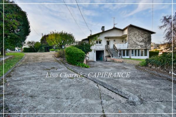 Maison 7 pièces de 164 m2 habitables sur 2407 m2 de terrain à AUCH : vivre à Auch comme à la campagne, avec la cathédrale en toile de fond