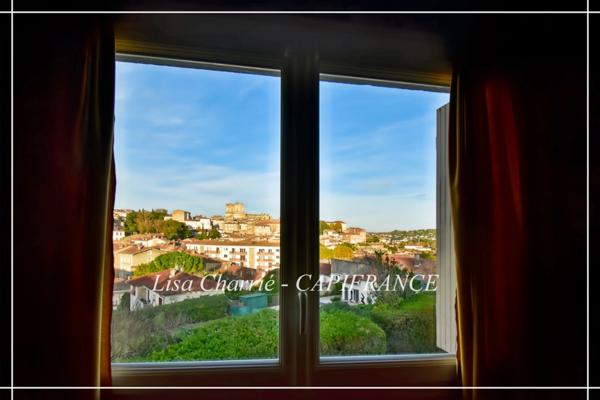 Maison 7 pièces de 164 m2 habitables sur 2407 m2 de terrain à AUCH : vivre à Auch comme à la campagne, avec la cathédrale en toile de fond