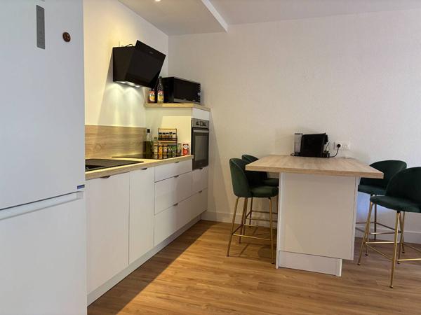 APPARTEMENT à VAUX SUR MER