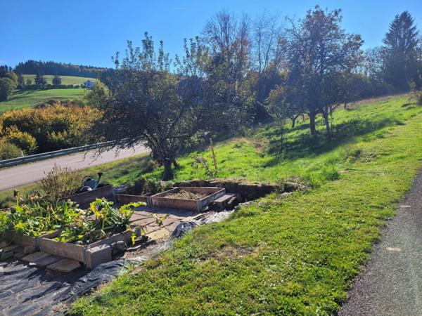 Corps de ferme Saint Nabord