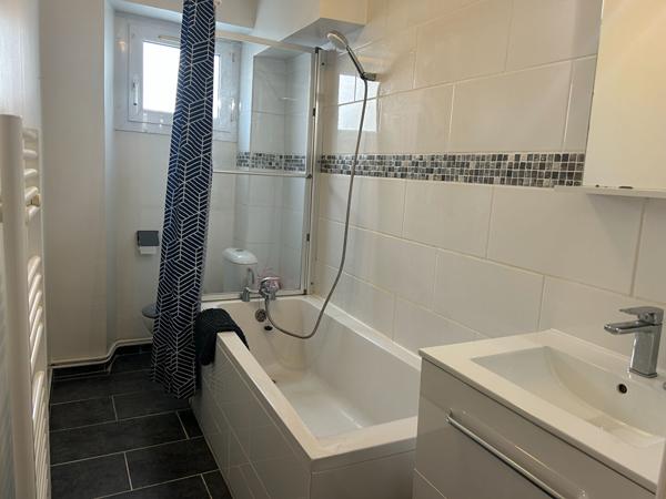 A louer appartement T2 meublé Angers centre-ville