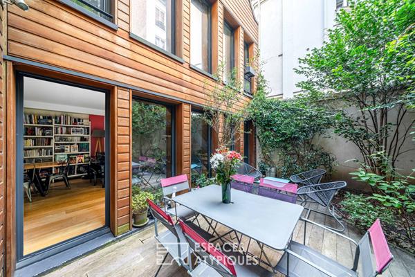 Maison contemporaine avec terrasse arborée
