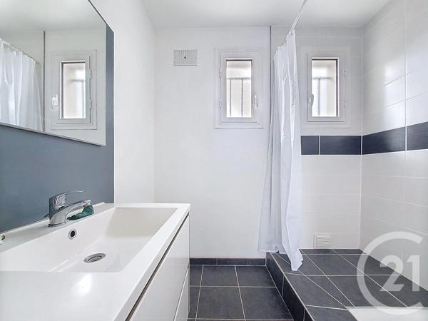 Maison à vendre  6 pièces - 139,18 m 2   ST SEBASTIEN SUR LOIRE  - 44