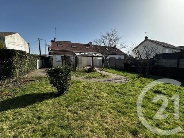 Maison à vendre  6 pièces - 139,18 m 2   ST SEBASTIEN SUR LOIRE  - 44