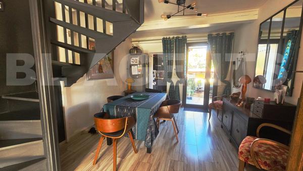 Maison très cosy avec terrasse de 40 m² un havre de paix proche des commodités, commerces, transport