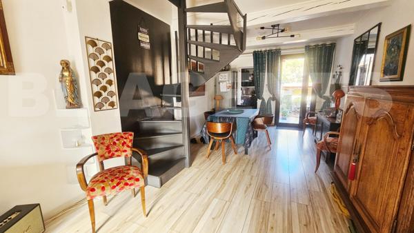 Maison très cosy avec terrasse de 40 m² un havre de paix proche des commodités, commerces, transport