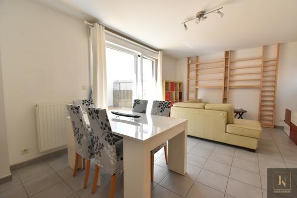 Maison
                                                                                                                                                                                                                                                                                                                        3 pièce(s)                                                                                                                                                                                                          2 chambre(s)                                                                                                                                                                                                          67  m²