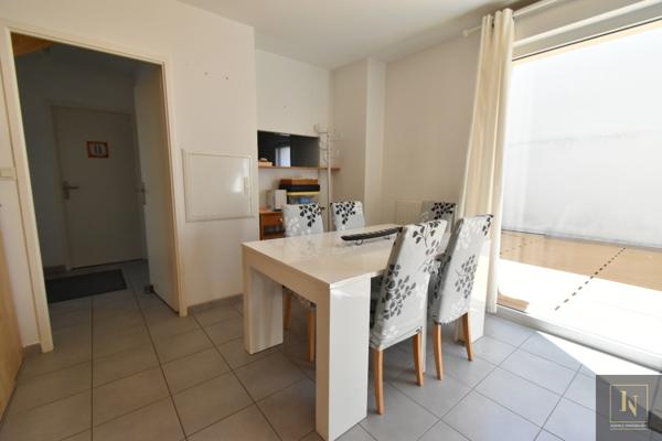 Maison
                                                                                                                                                                                                                                                                                                                        3 pièce(s)                                                                                                                                                                                                          2 chambre(s)                                                                                                                                                                                                          67  m²