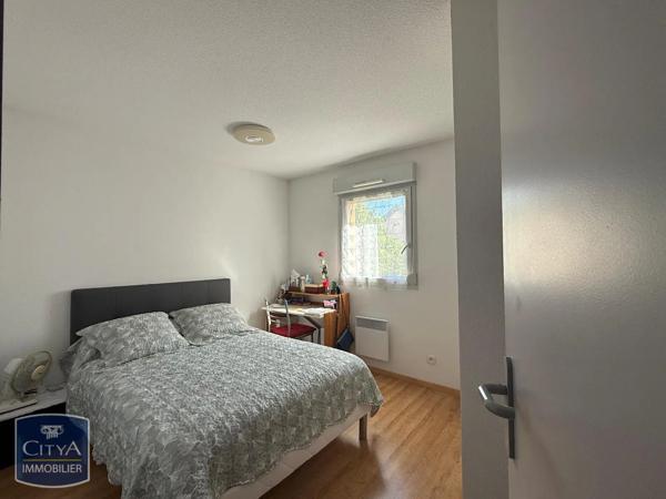Appartement à louer 2 pièces 46m² Beaune (21200)