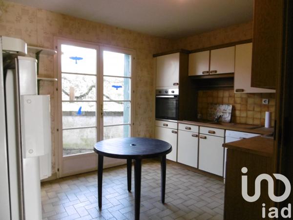Maison à vendre 6 pièces 167 m² Val-d'Oire-et-Gartempe