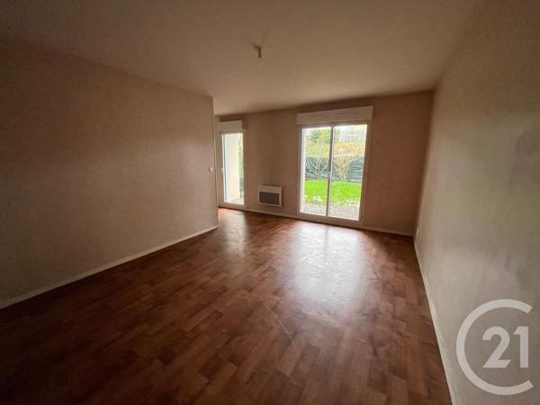 Appartement T3 à vendre  3 pièces - 64,50 m2 FOUGERES - 35