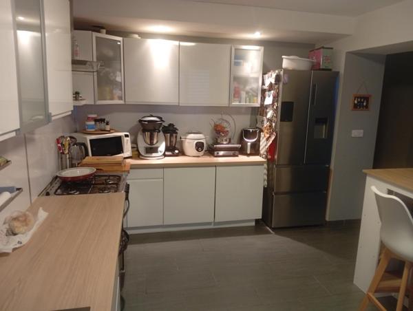 Maison de 3 chambres semi plein pied, spa en dépendance