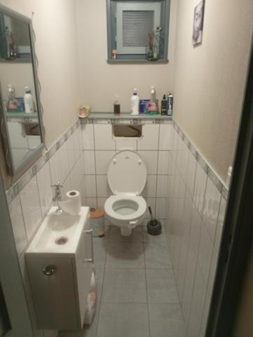 Maison de 3 chambres semi plein pied, spa en dépendance