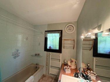 Maison à vendre à Bellerive-sur-Allier dans l'Allier (03700), ref : 2024/897-03020