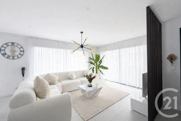 Maison à vendre  6 pièces - 120 m 2   CHATEAUBRIANT  - 44